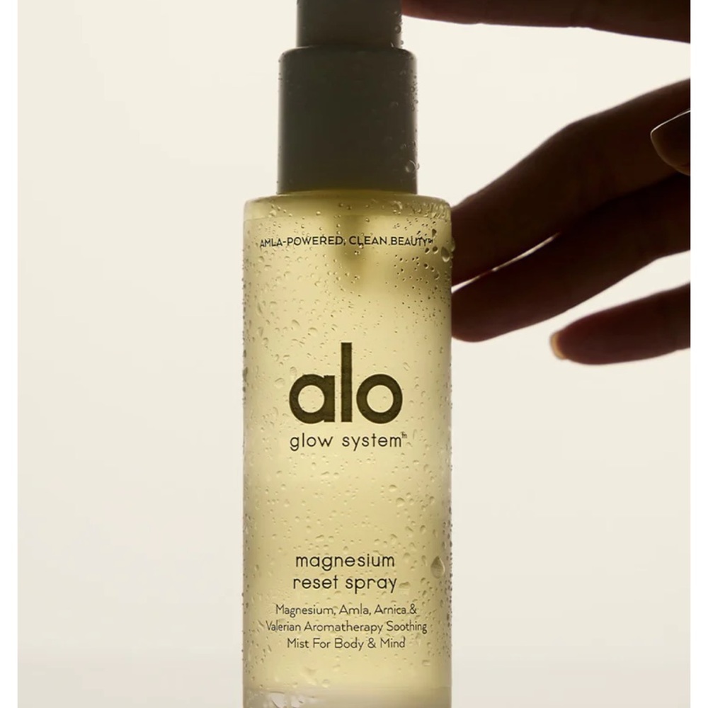 Alo magnesium reset spray